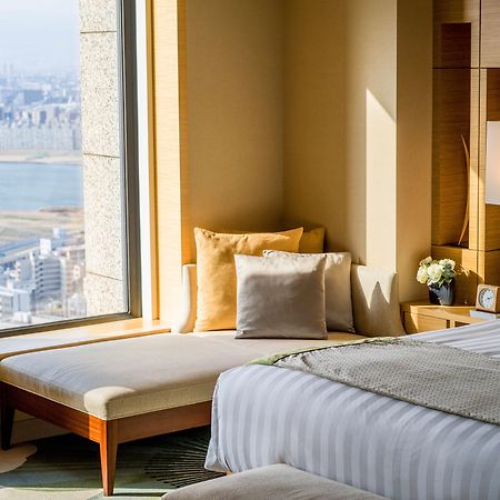 Intercontinental Hotel Osaka By Ihg Esterno foto