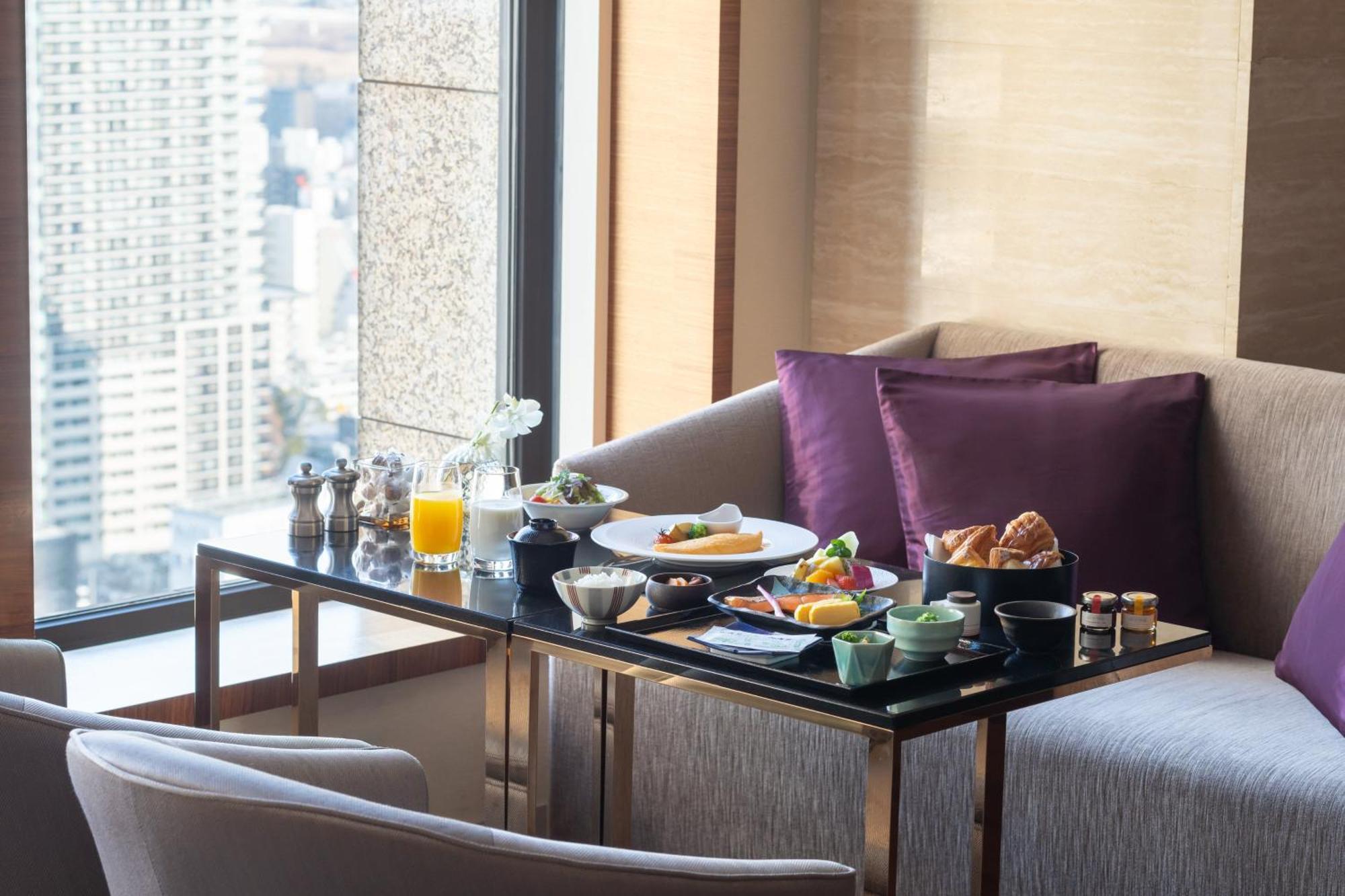 Intercontinental Hotel Osaka By Ihg Esterno foto